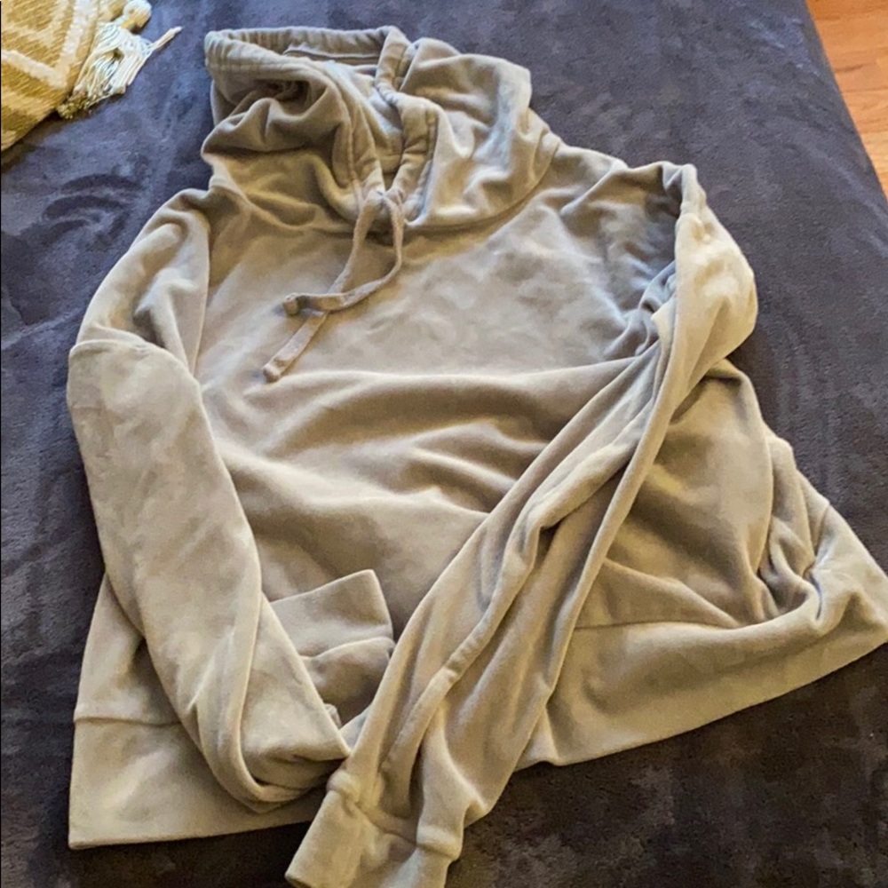 Sweater shirt